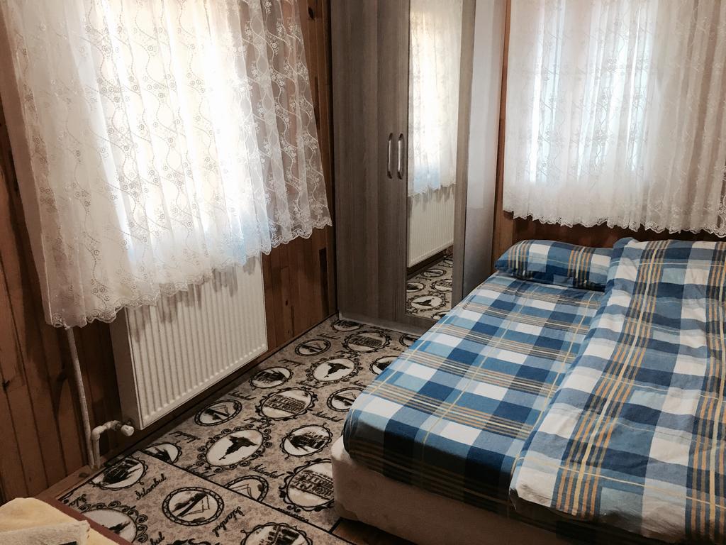 Agara Pansiyon Bostanci Exteriör bild